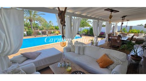 Foto 3 de Casa o chalet en venta en Calle Islas Canarias, Caleta de Fuste, Antigua