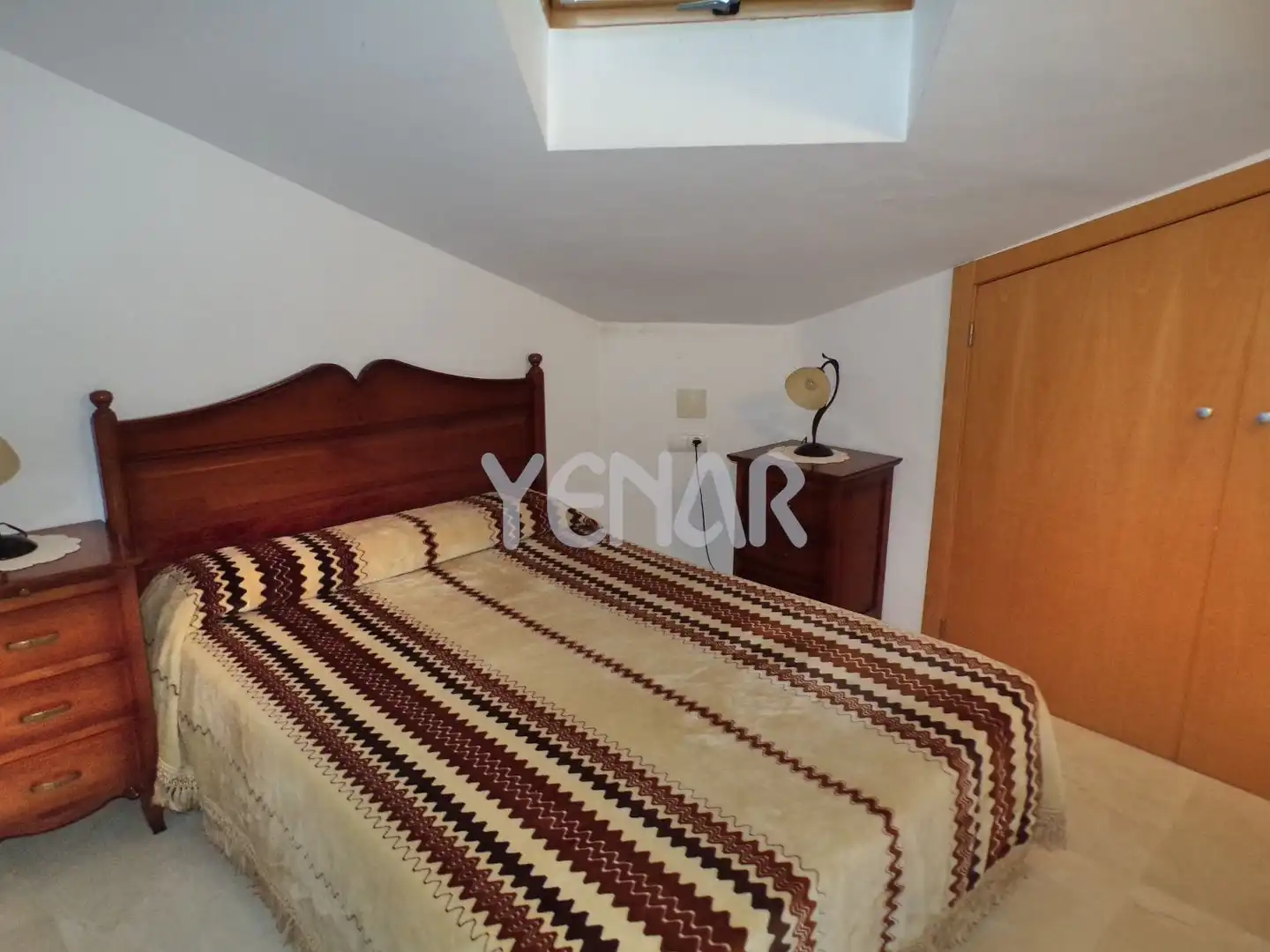 Schlafzimmer von Maisonette zum Verkauf in Castalla mit Klimaanlage, Heizung und Abstellraum
