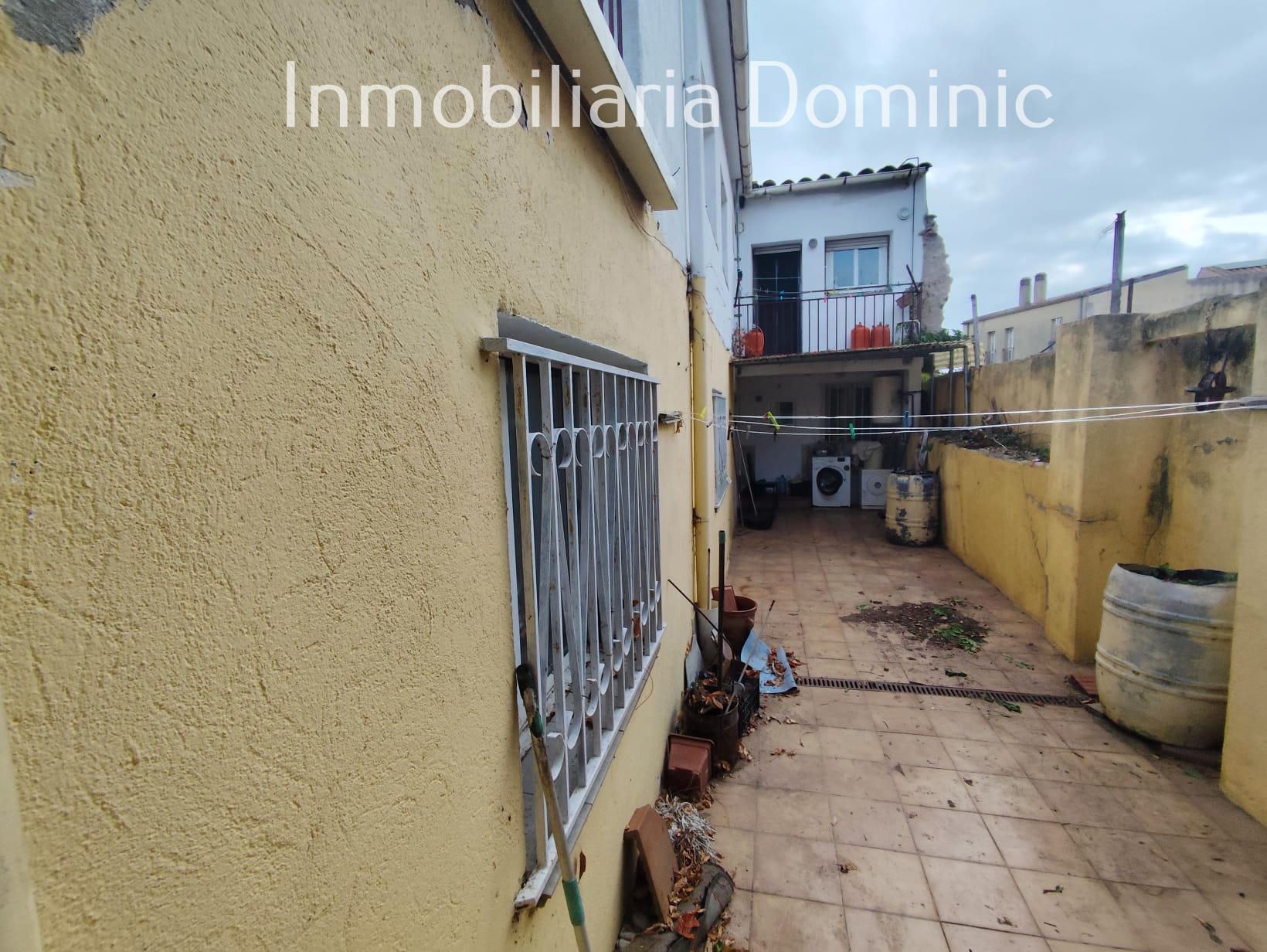 Exterior view of Single-family semi-detached for sale in Maçanet de la Selva  with Private garden