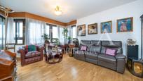 Living room of Flat for sale in  Madrid Capital  with Air Conditioner, Heating and Private garden