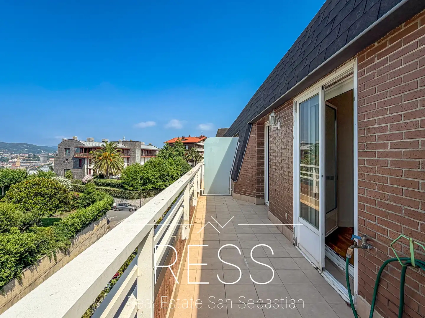 Terrace of Attic for sale in Donostia - San Sebastián   with Air Conditioner, Heating and Terrace
