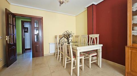 Foto 4 de Piso en venta en A Gándara, Narón