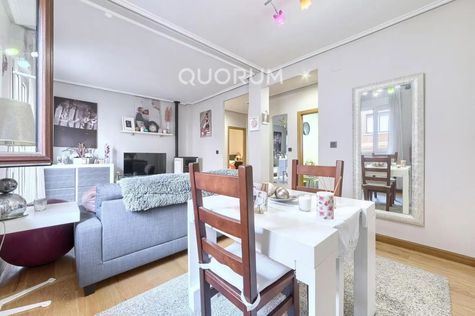 Sala de estar de Piso en venta en Basauri  con Calefacción y Balcón