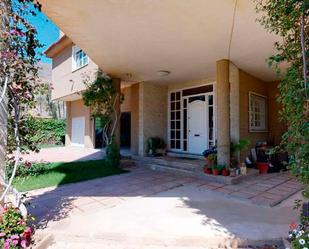 Jardí de Casa o xalet en venda en Orihuela amb Aire condicionat, Calefacció i Jardí privat