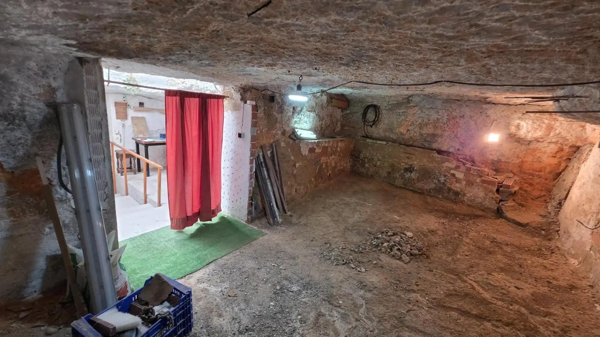 Finca rústica en venda a COVES DE LA TORRE, Centro Ciudad