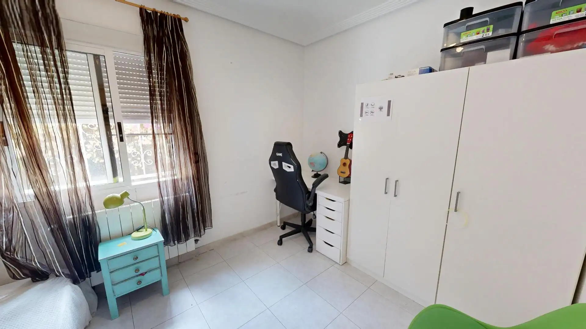 Dormitori de Casa o xalet en venda en Torrevieja amb Aire condicionat, Calefacció i Jardí privat