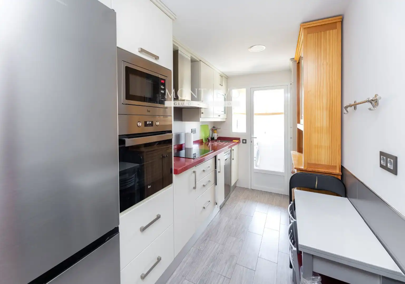 Küche von Wohnung zur Miete in Granada mit Klimaanlage, Schwimmbad und Möbliert
