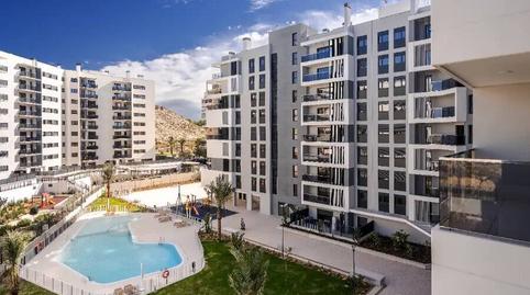 Foto 2 de Apartament en venda a Paus - Poligono San Blas, Alicante