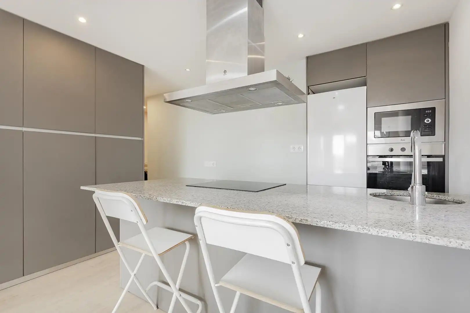 Piso con terraza en venta en Carrer ARAGO, imagen 5