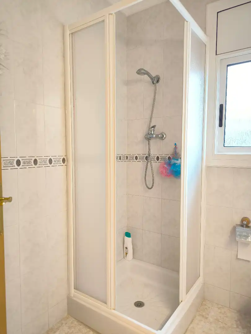 Baño de Casa o chalet en venta en Lliçà d'Amunt con Calefacción, Jardín privado y Terraza
