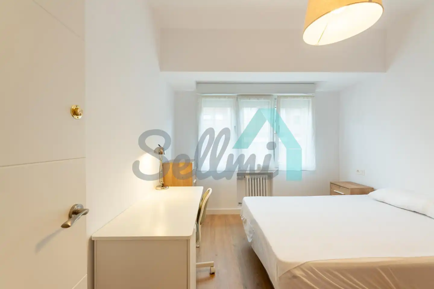 Flat for rent in De Gloria Fuertes, Masip
