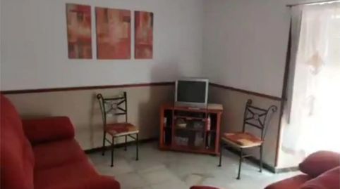 Foto 2 de Casa adosada en venta en Calle Trafalgar, Villacarrillo, Jaén