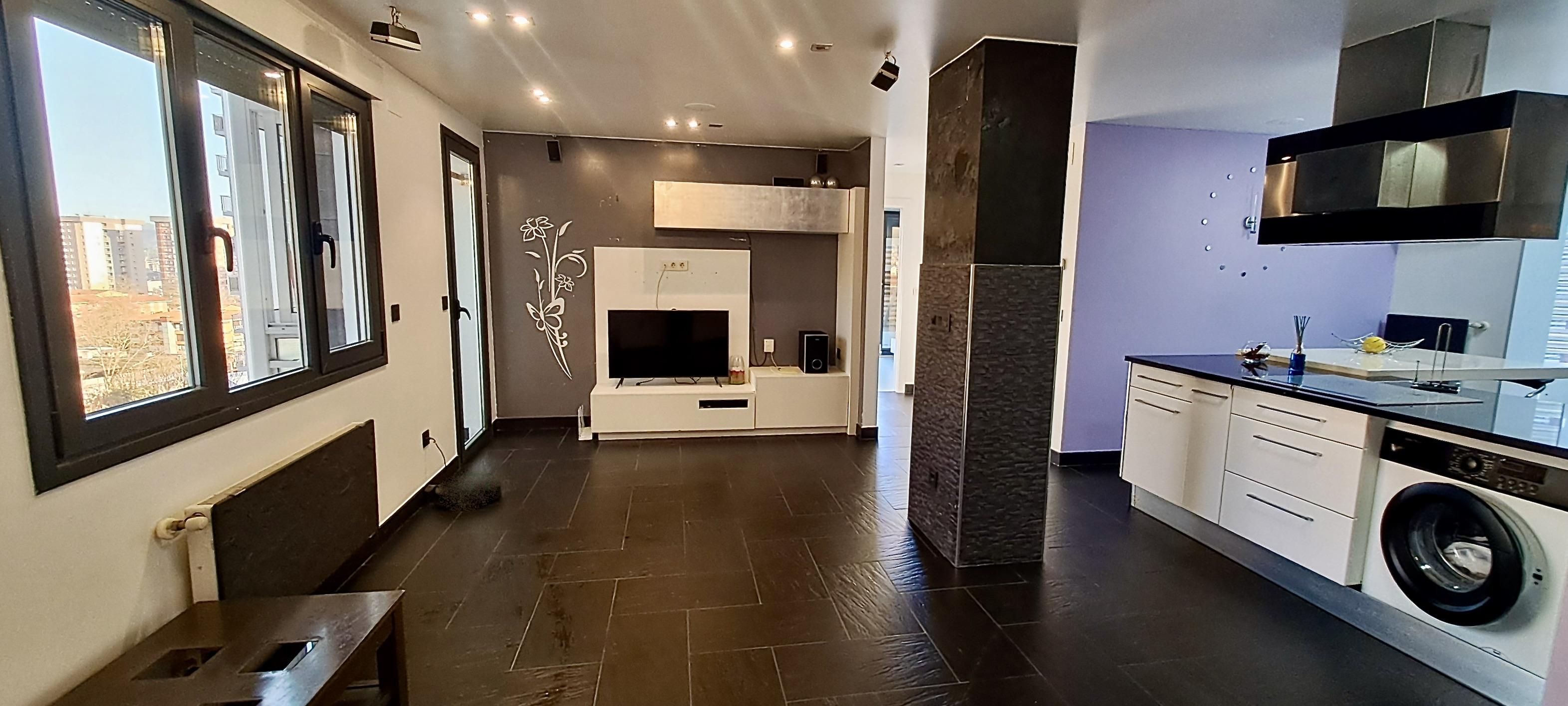 Living room of Flat for sale in Donostia - San Sebastián   with Heating and Balcony