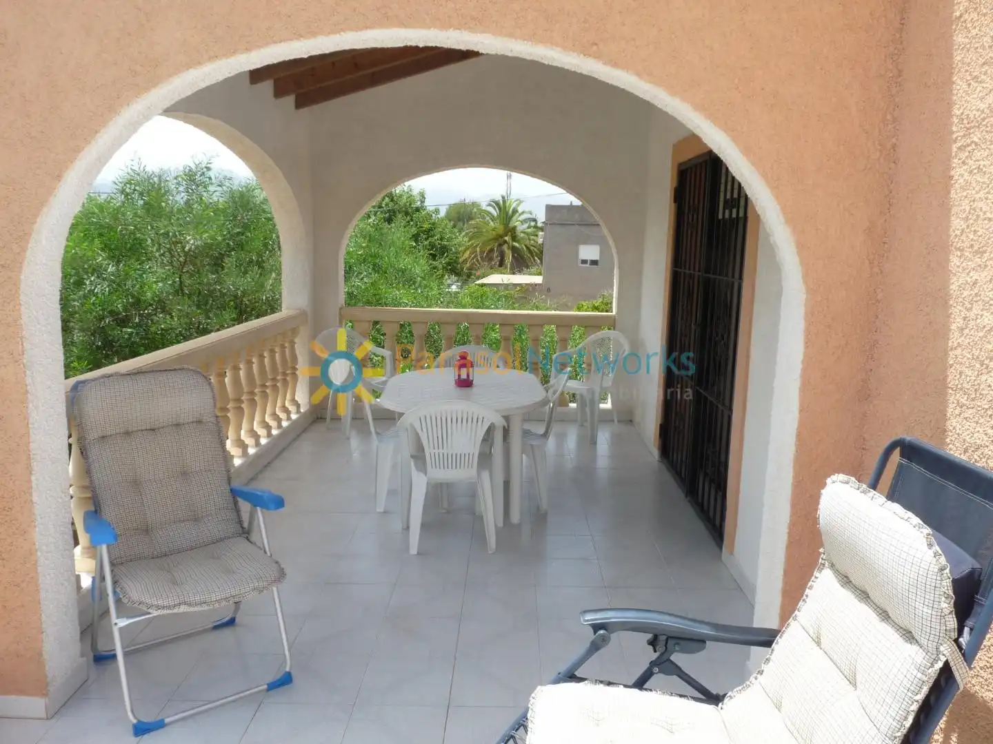 Terrace of Houses for rent in Oliva  with Private garden, Terrace and Balcony