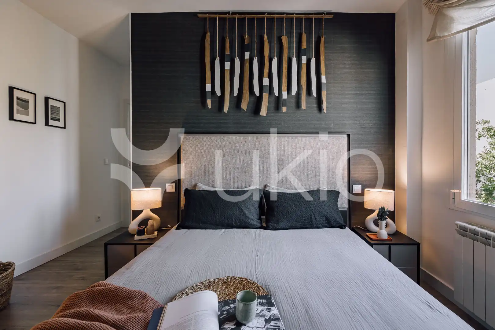 Dormitori de Apartament de lloguer en Madrid amb Aire condicionat, Calefacció i Moblat