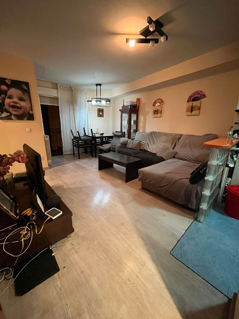 Living room of Flat for sale in  Zaragoza Capital  with Air Conditioner, Heating and Parquet flooring