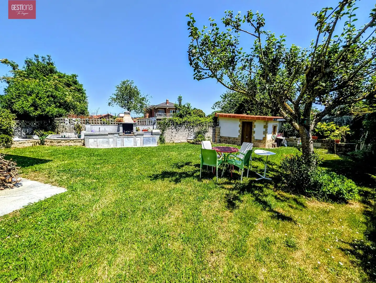 Jardín de Casa adosada en venta en Arnuero con Calefacción, Jardín privado y Terraza