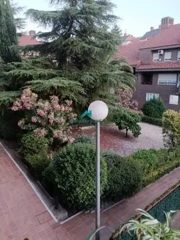 Jardí de Dúplex en venda en Alcorcón amb Aire condicionat, Jardí privat i Terrassa