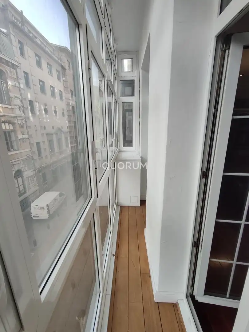 Terraza de Oficina de alquiler en Bilbao  con Aire acondicionado, Calefacción y Amueblado