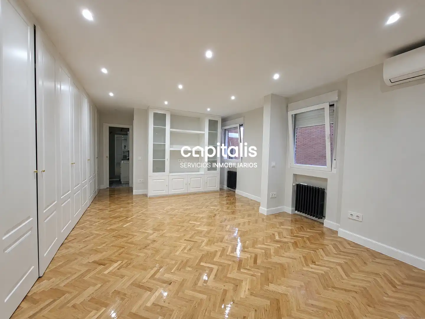 Wohnzimmer von Wohnung zum Verkauf in Madrid mit Klimaanlage, Heizung und Abstellraum