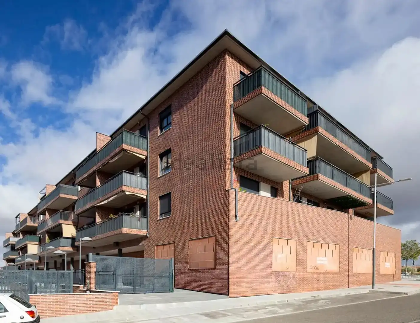 Vista exterior de Local de lloguer en Torrejón de Velasco