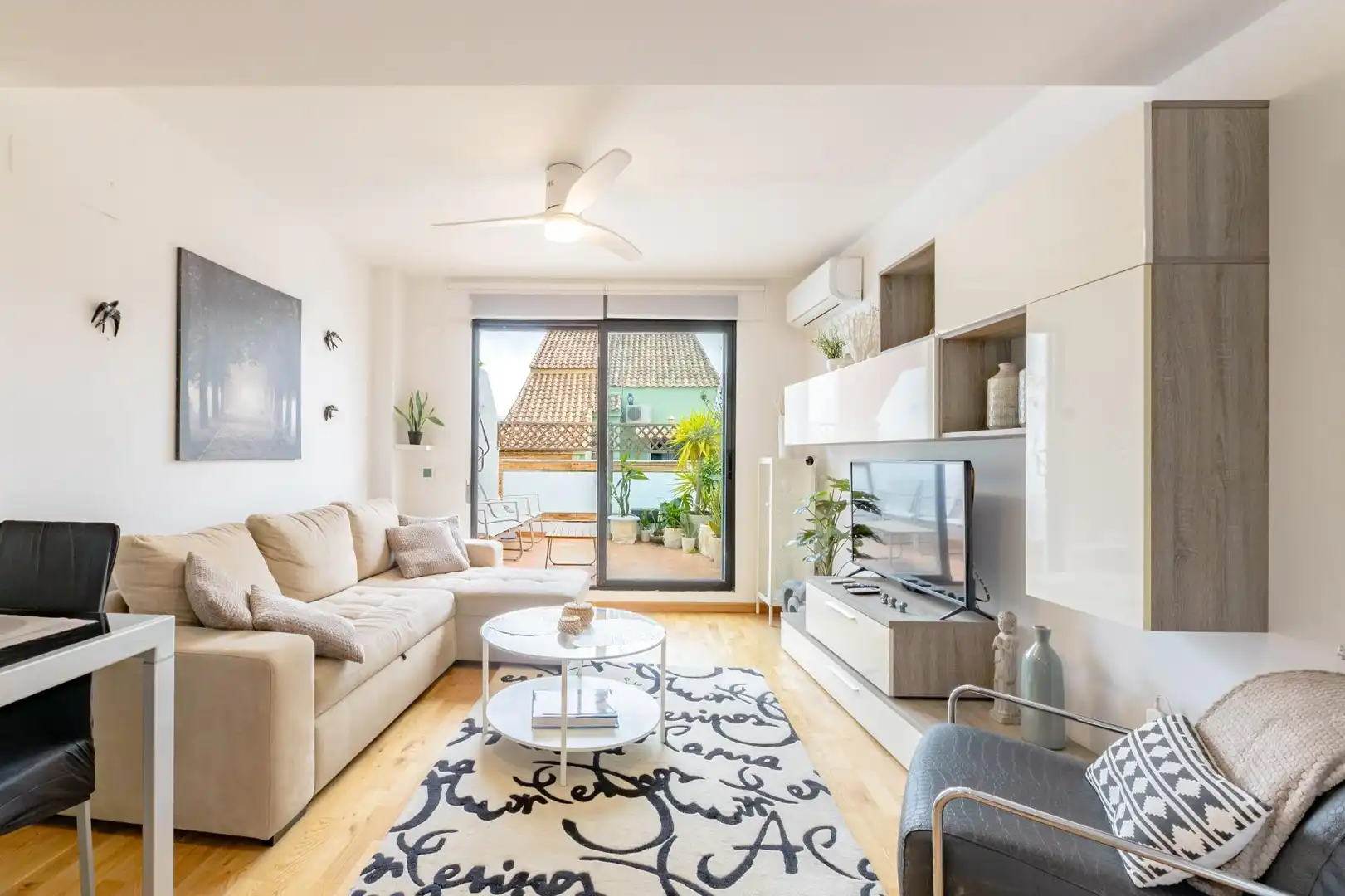 Living room of Attic for sale in Sedaví  with Storage room and Furnished