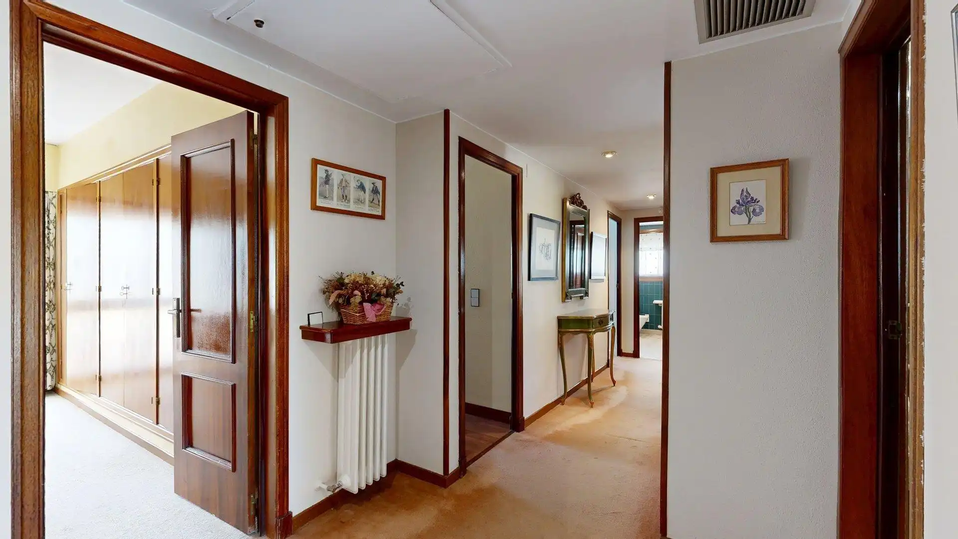 Casa o chalet en venta en Zaragoza con Aire acondicionado, Calefacción y Jardín privado