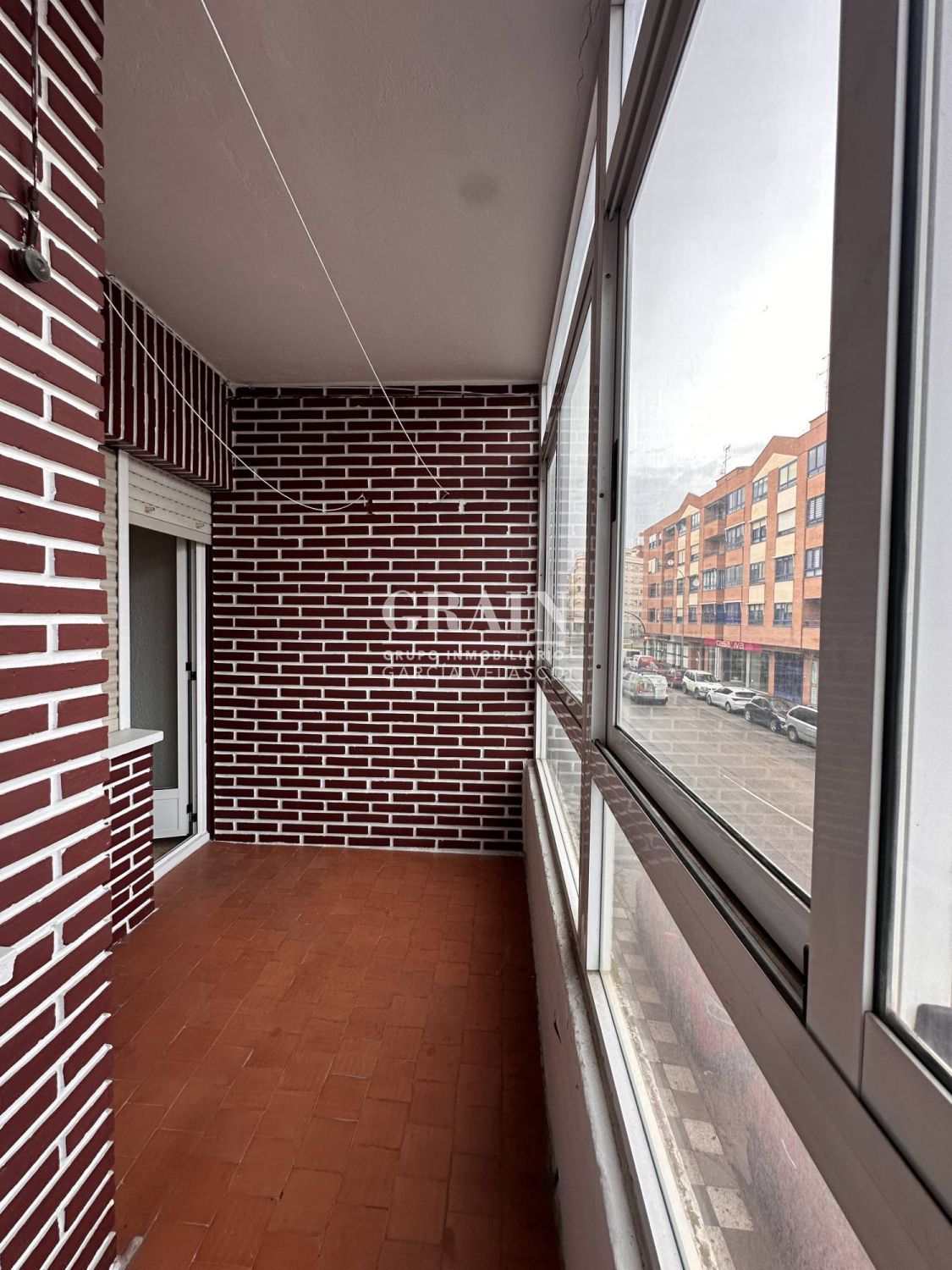 Vista exterior de Pis en venda en  Albacete Capital amb Balcó