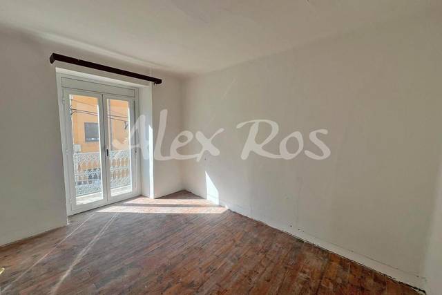 Piso en Venta en Estavar en Llívia