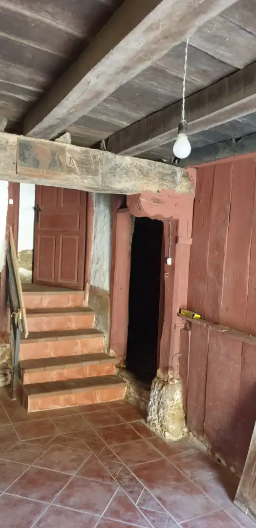 Casa o xalet en venda en Valle de Manzanedo amb Jardí privat, Moblat i Balcó