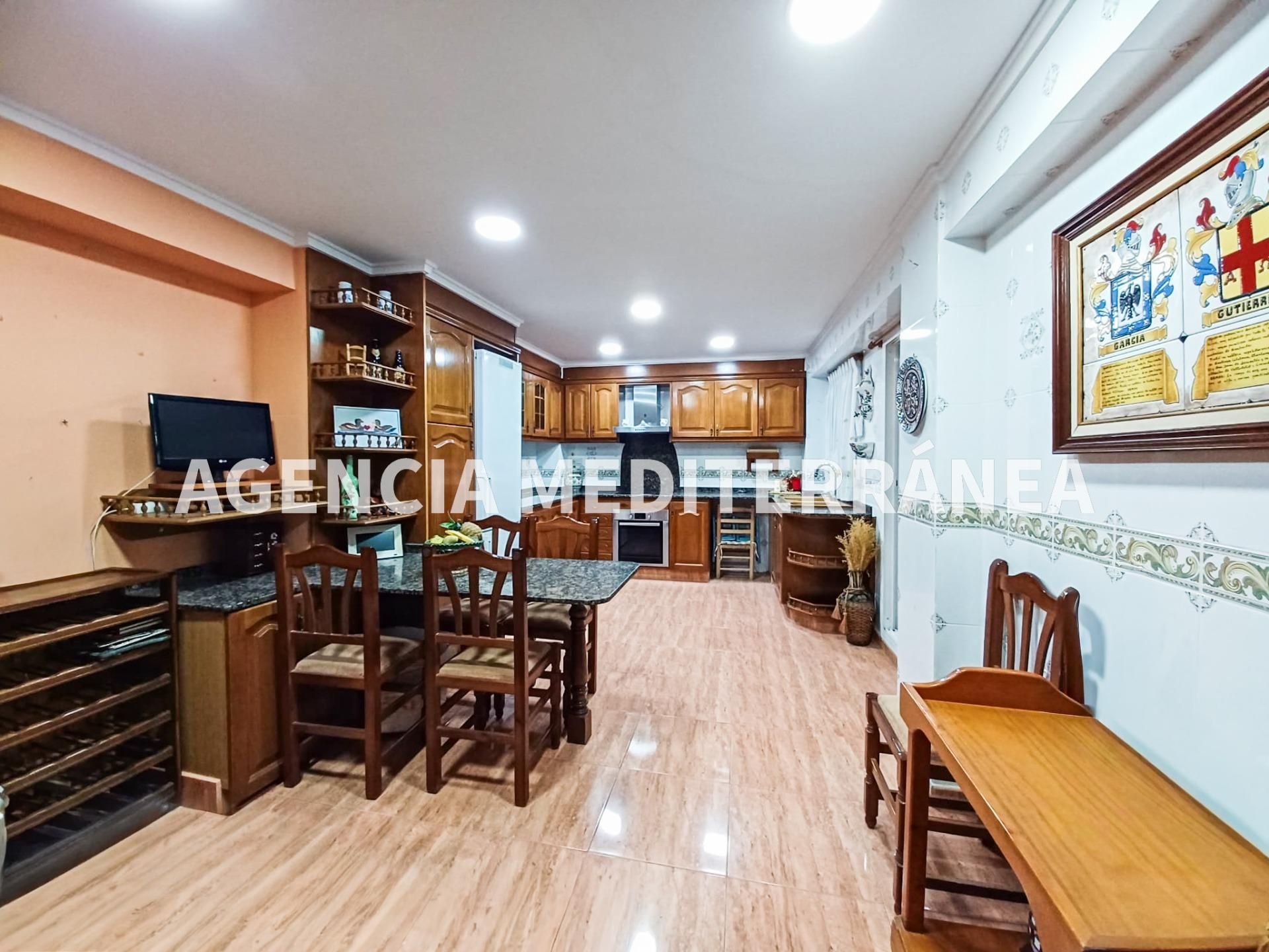 Kitchen of Flat for sale in  Valencia Capital  with Terrace and Balcony