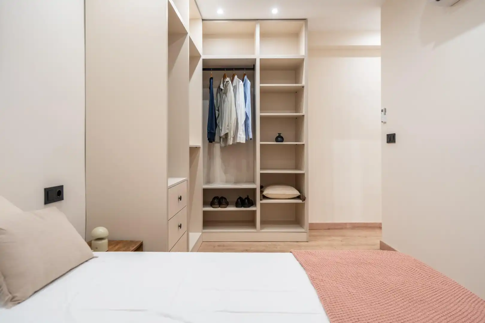 Habitación de Piso en venta en Granada con Aire acondicionado, Calefacción y Amueblado