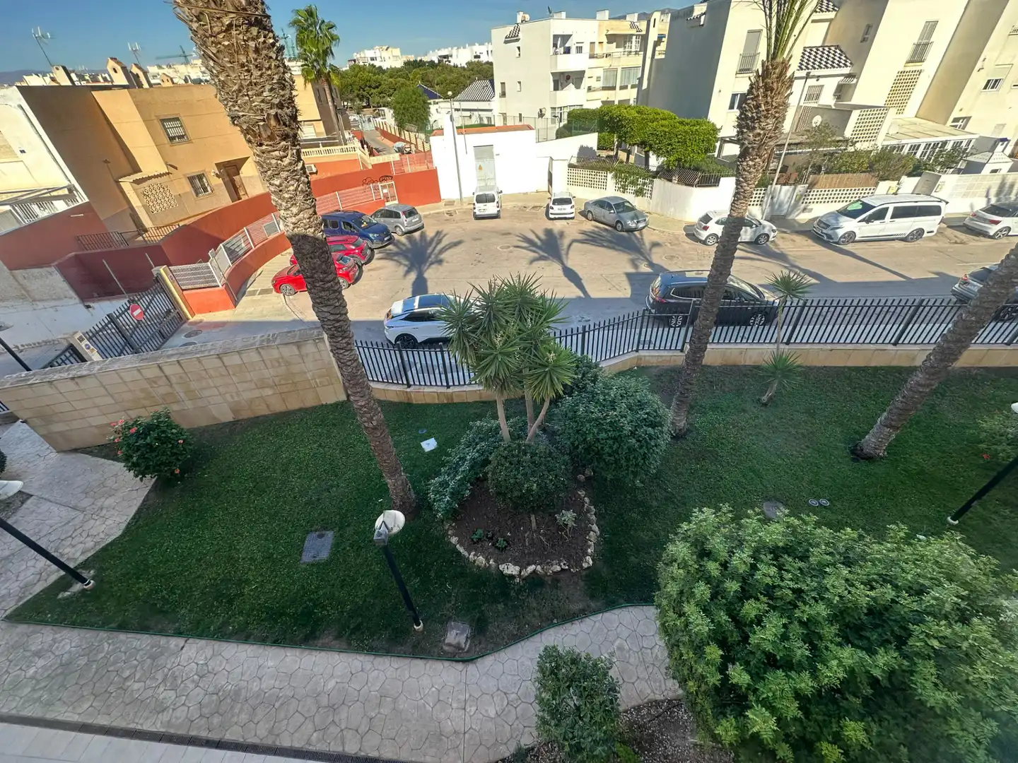 Vista exterior de Apartament en venda en Almería