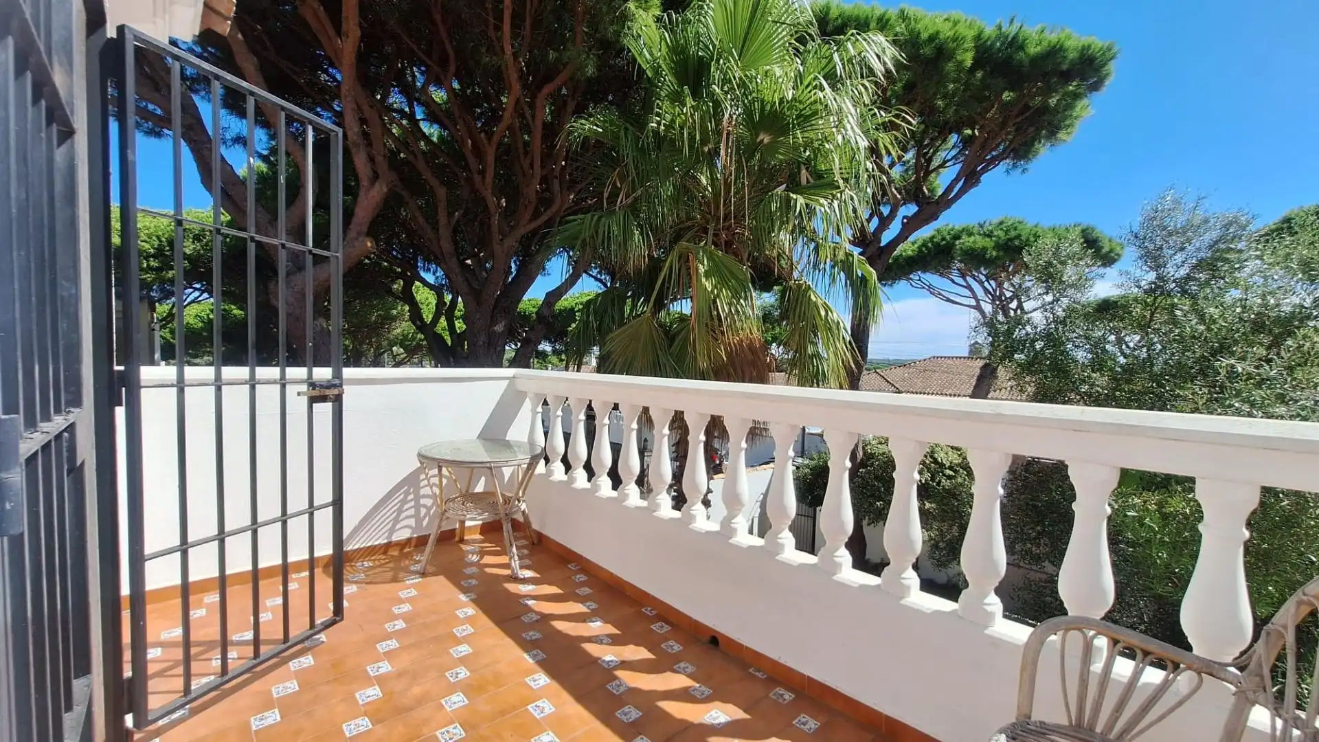 Terraza de Casa o chalet de alquiler en Chiclana de la Frontera con Jardín privado y Piscina