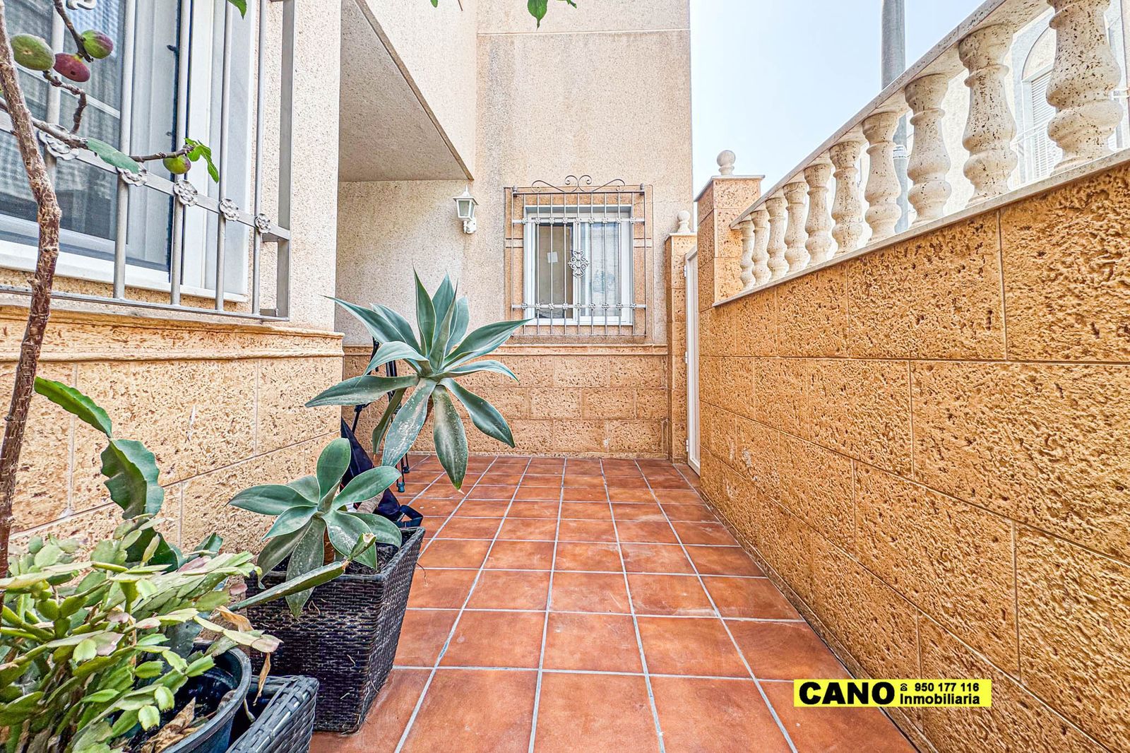 Balcony of House or chalet for sale in Vícar  with Terrace and Storage room