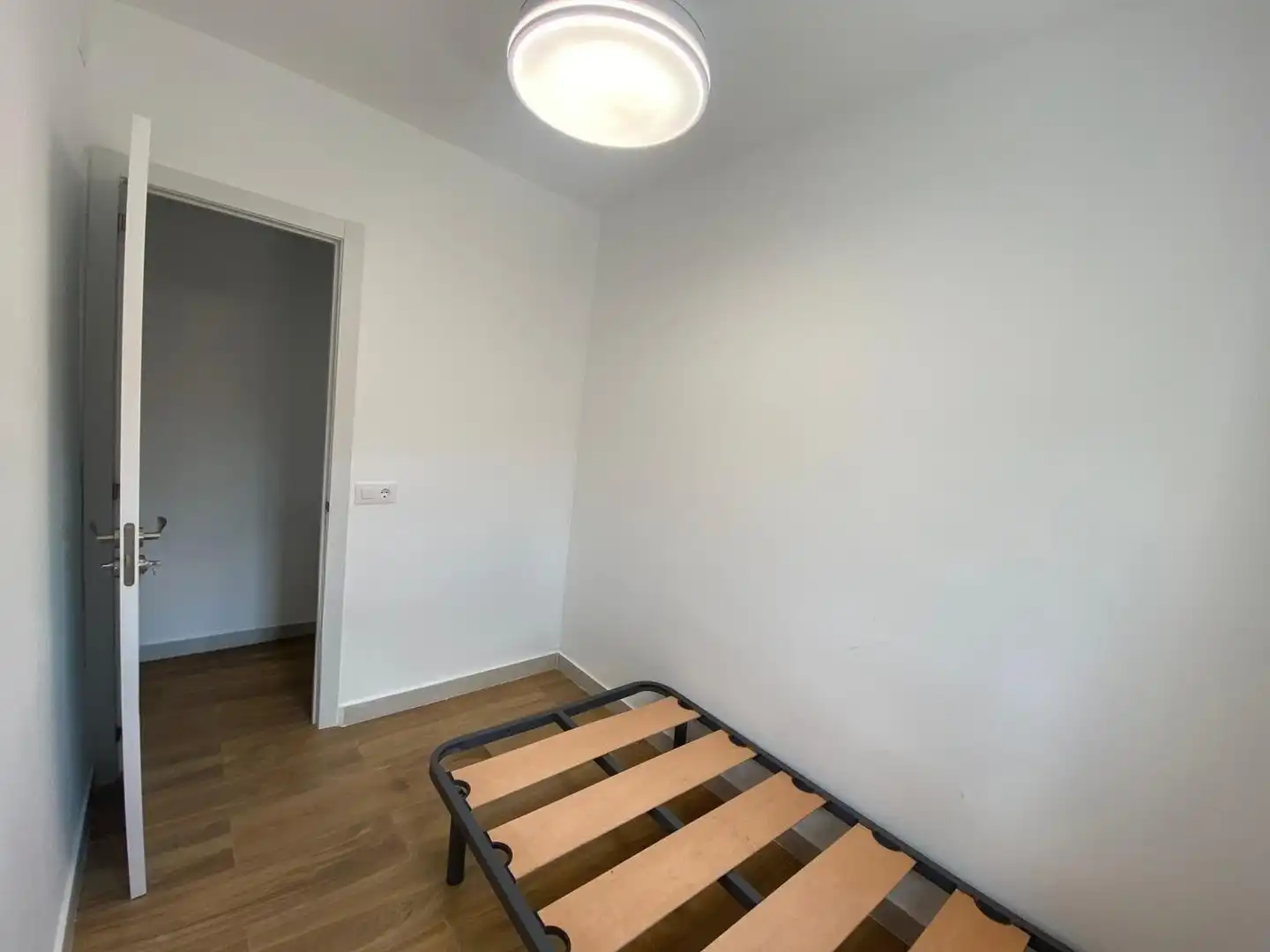 Habitación de Piso en venta en Sevilla con Balcón
