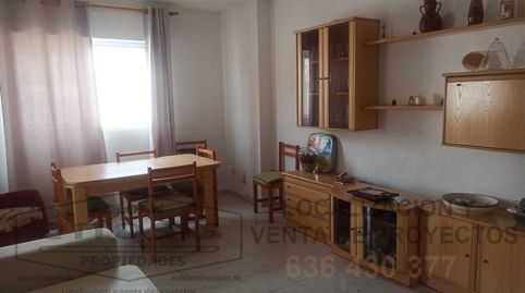 Foto 2 de Piso en venta en Avenida de la Libertad, Centro, Los Alcázares