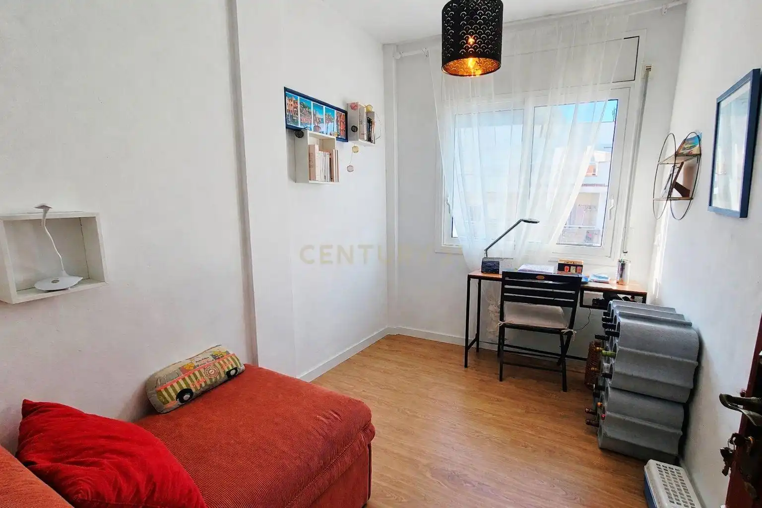 Bedroom of Apartments for sale in Llançà  with Air Conditioner, Oven and Microwave