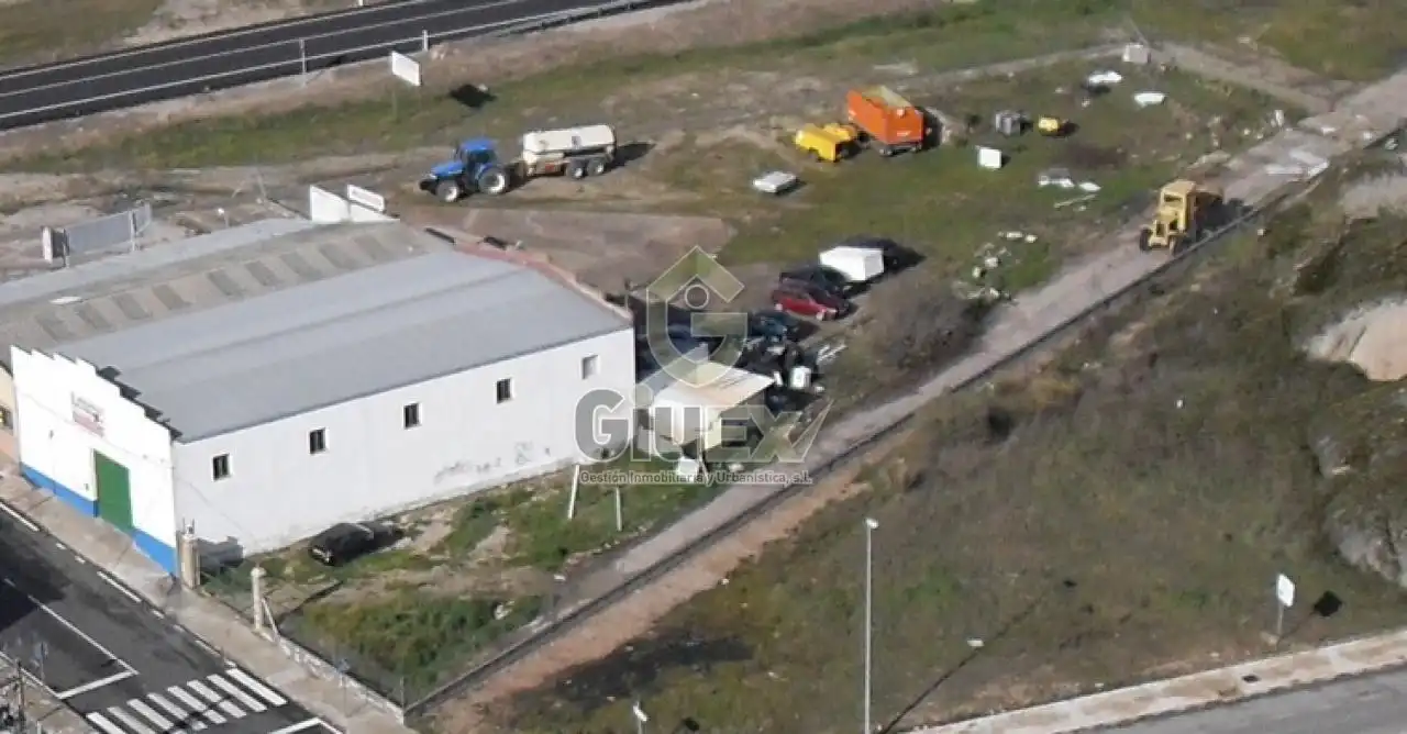 Nau industrial en venda a Malpartida de Cáceres