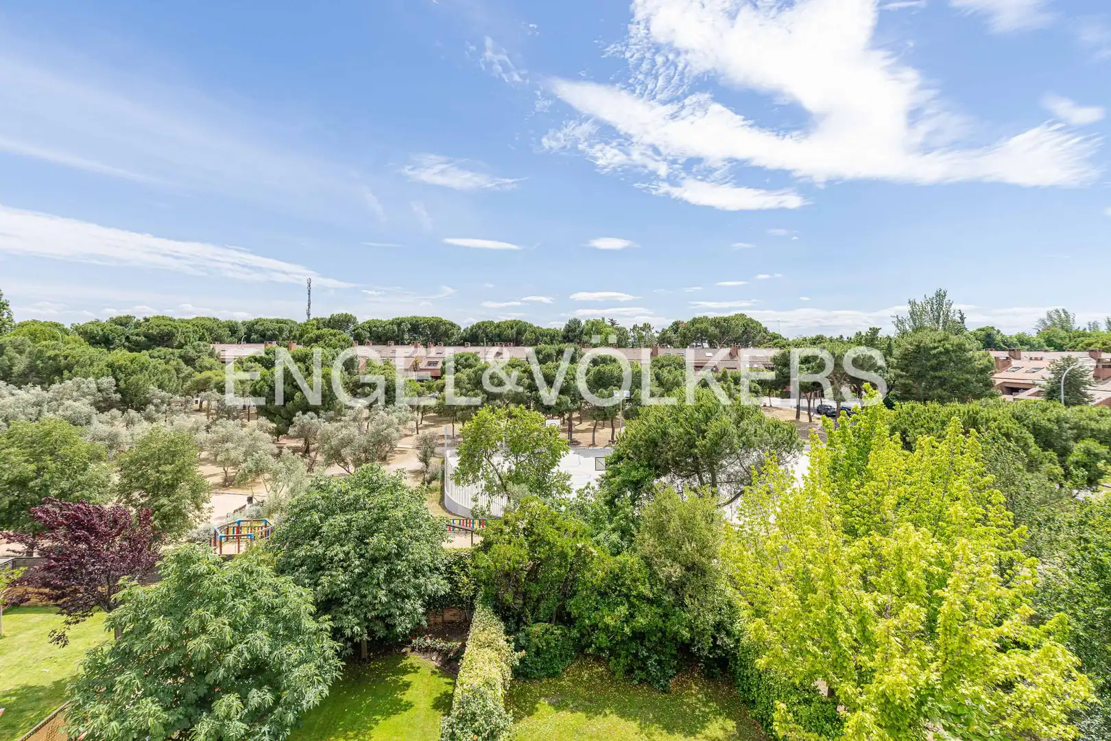 Exterior view of Houses for sale in Las Rozas de Madrid  with Heating, Private garden and Parquet flooring