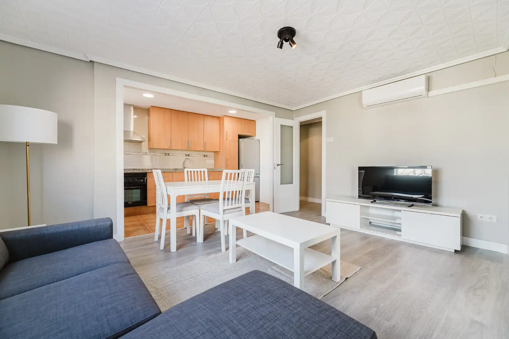 Sala de estar de Apartamento de alquiler en Valencia con Aire acondicionado, Calefacción y Amueblado