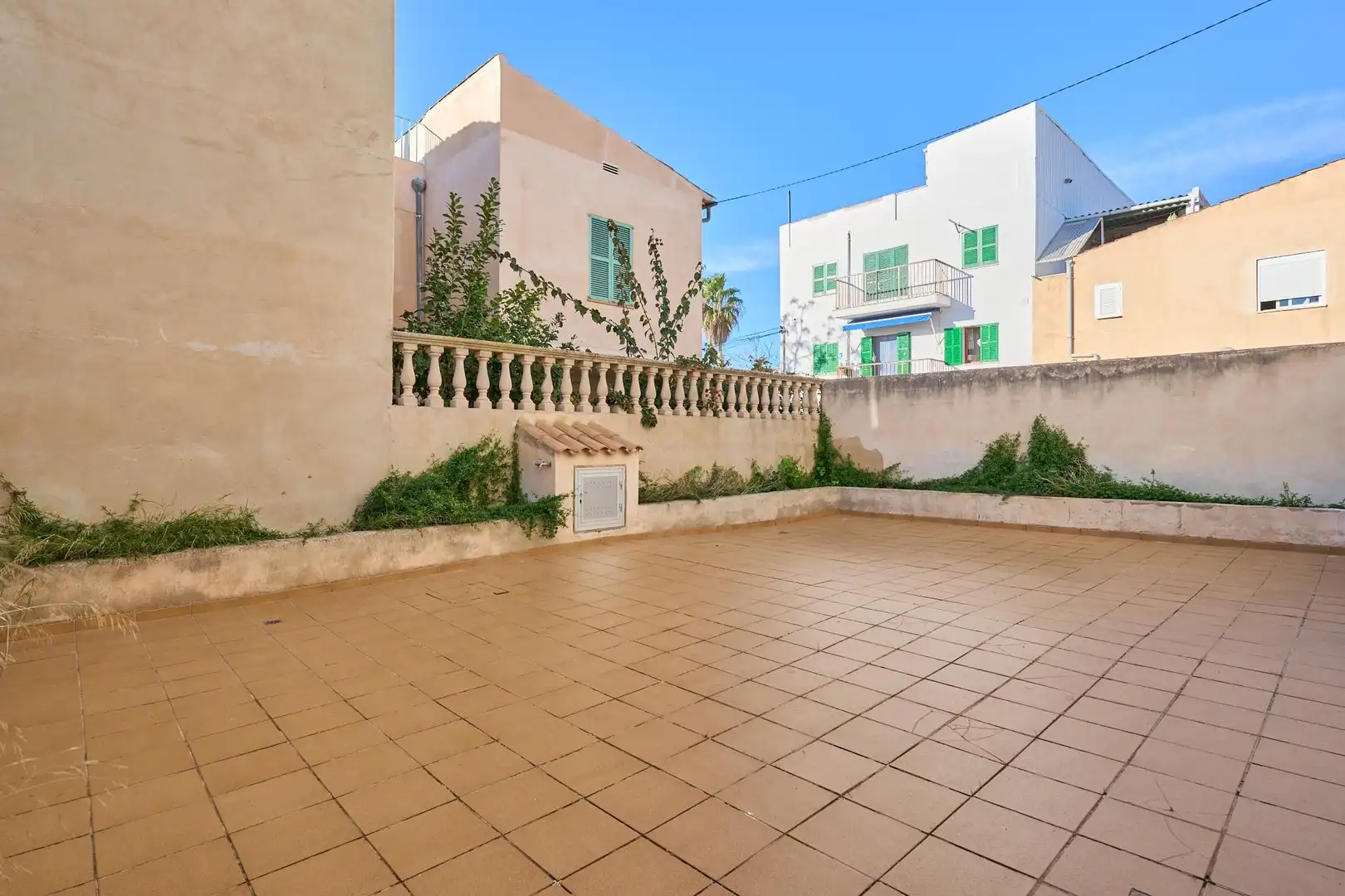 Exterior view of Buildings for sale in Manacor