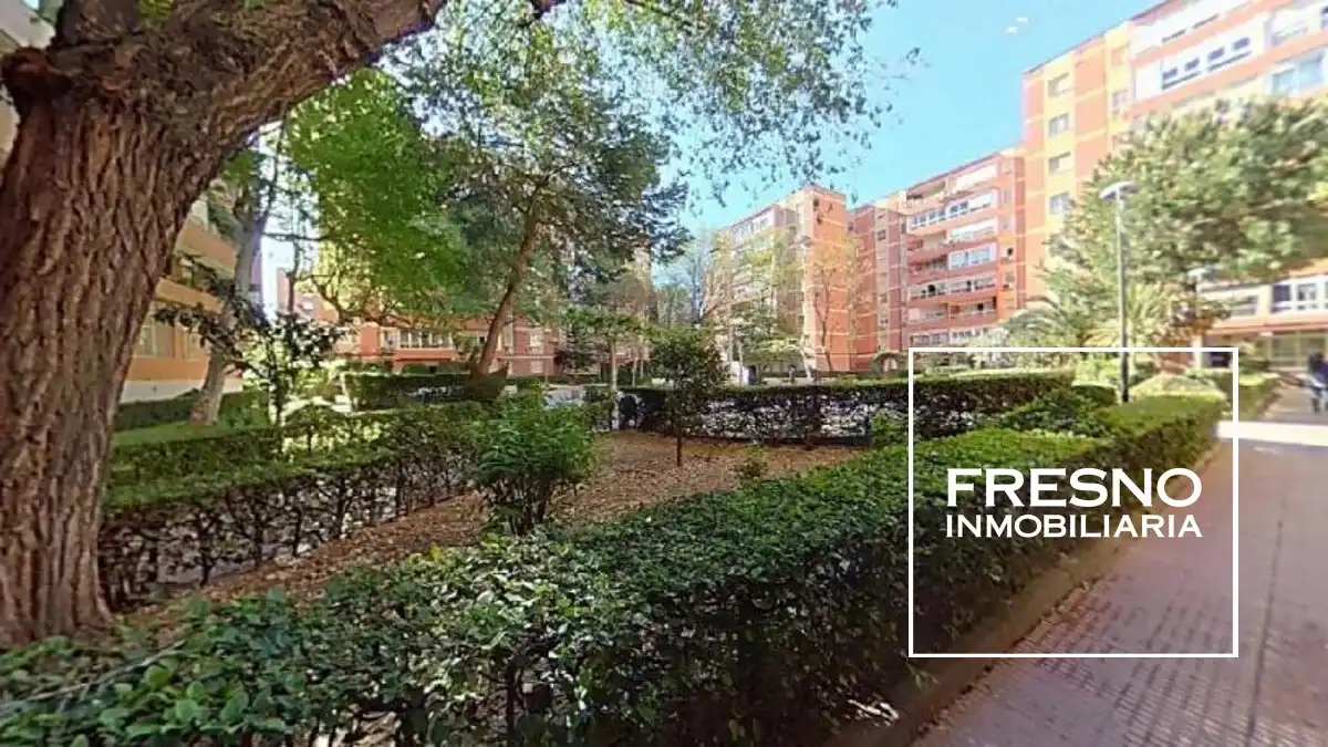 Vista exterior de Pis en venda en Móstoles amb Terrassa