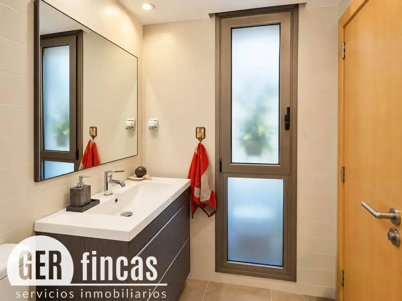 Baño de Piso en venta en Terrassa con Aire acondicionado, Calefacción y Parquet
