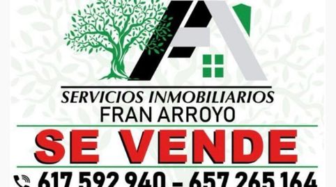 Terreno en venta en Calle Comunidad de Murcia, Baeza.