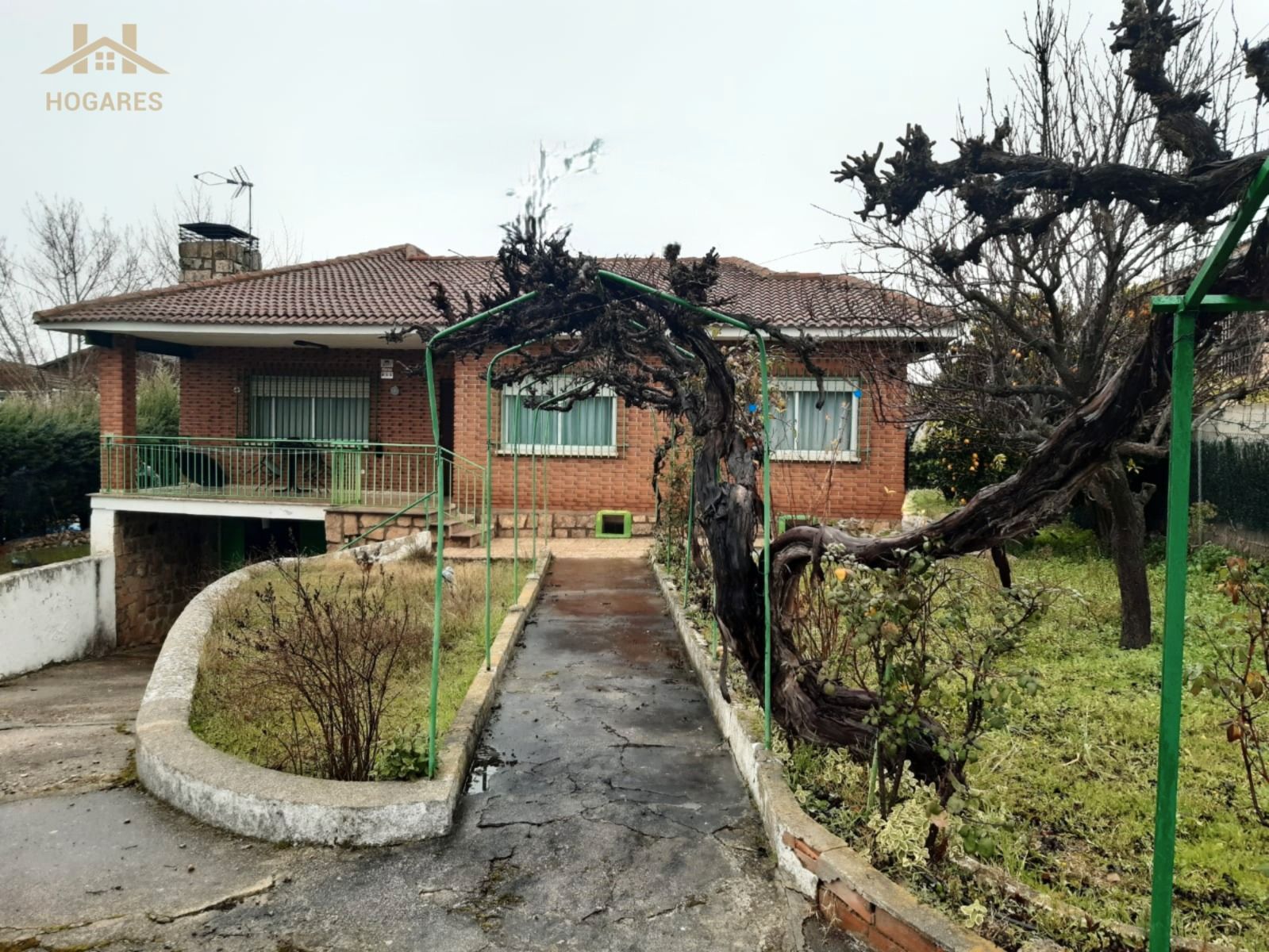 Exterior view of House or chalet for sale in Santa Cruz del Retamar  with Private garden, Terrace and Swimming Pool