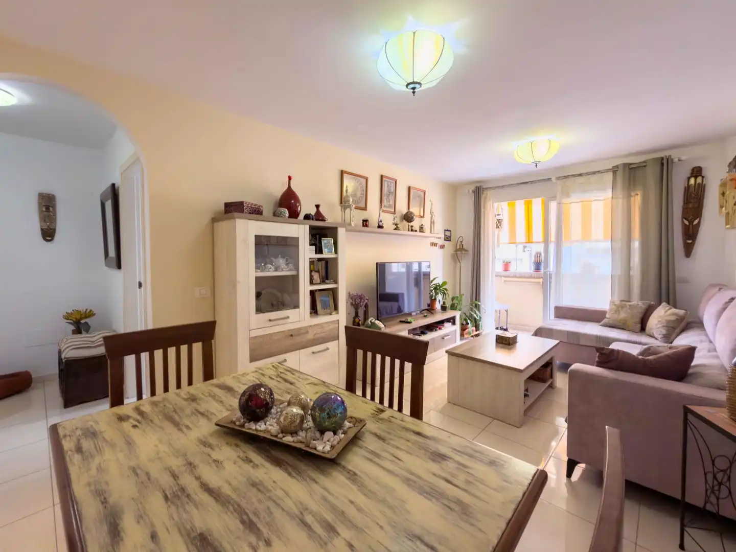 Sala de estar de Apartamento en venta en Granadilla de Abona con Trastero