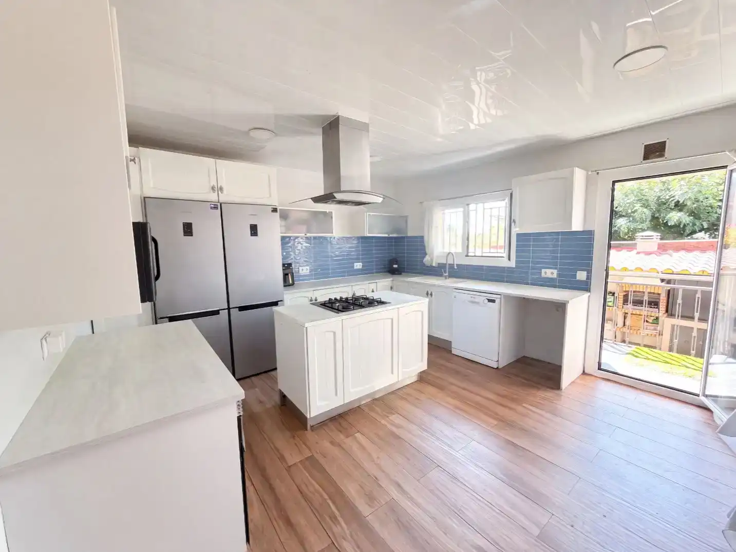 Cocina de Casa o chalet en venta en Premià de Mar con Aire acondicionado