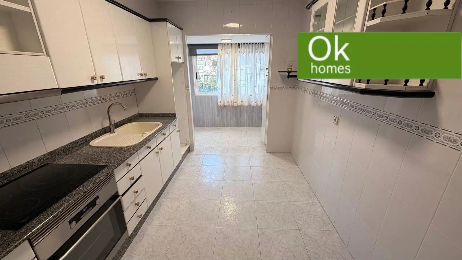 Kitchen of Flat for sale in Arteixo  with Furnished, Oven and Microwave