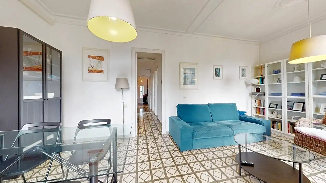 Sala d'estar de Pis en venda en Barcelona amb Aire condicionat, Calefacció i Balcó